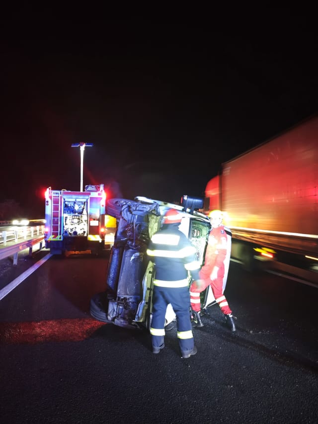 accident autoutilitară A1