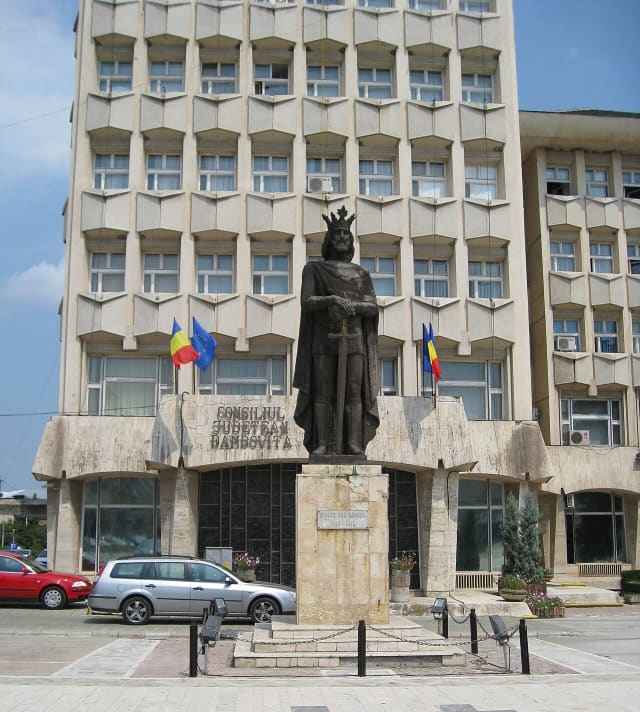 drum afectat de alunecări și restricții de circulație