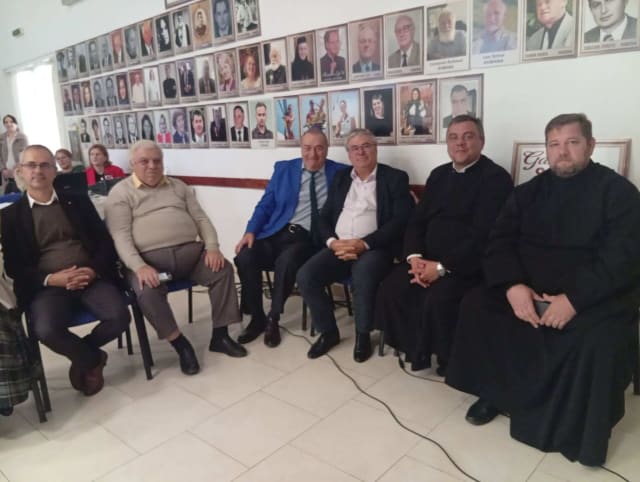Festival caritabil la Zamostea cu copii și comunitate