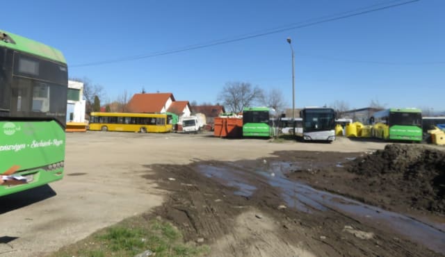 autobuz în trafic în Reghin