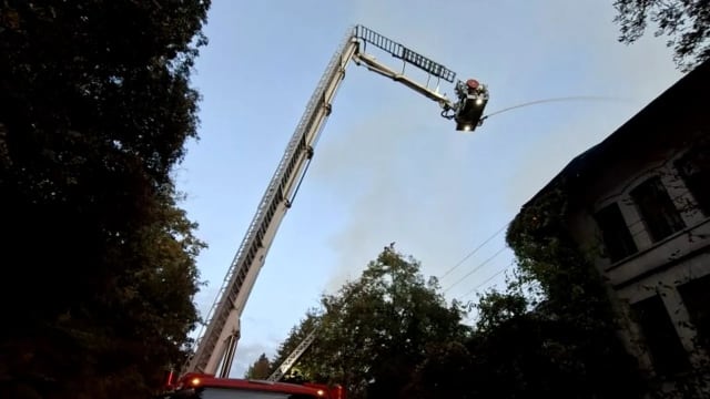 pompieri intervenție urgență, echipaj SMURD, incendiu