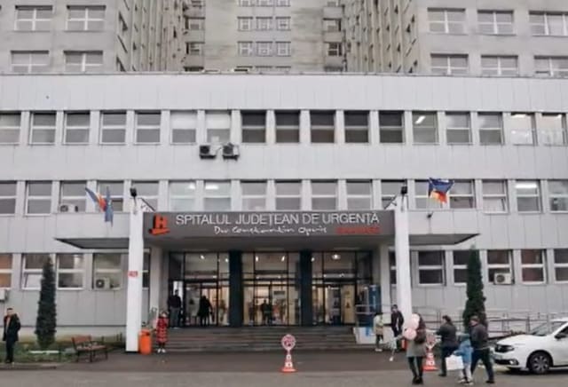 spital modern, echipă medicală, premiu