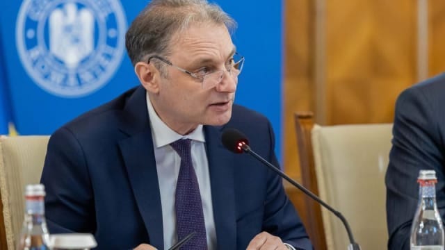 audieri miniștri în parlament, dezbatere politică
