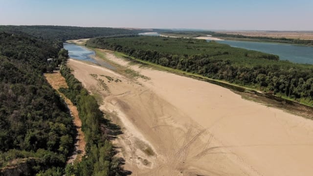 nivelul Dunării la Cernavodă în scădere record