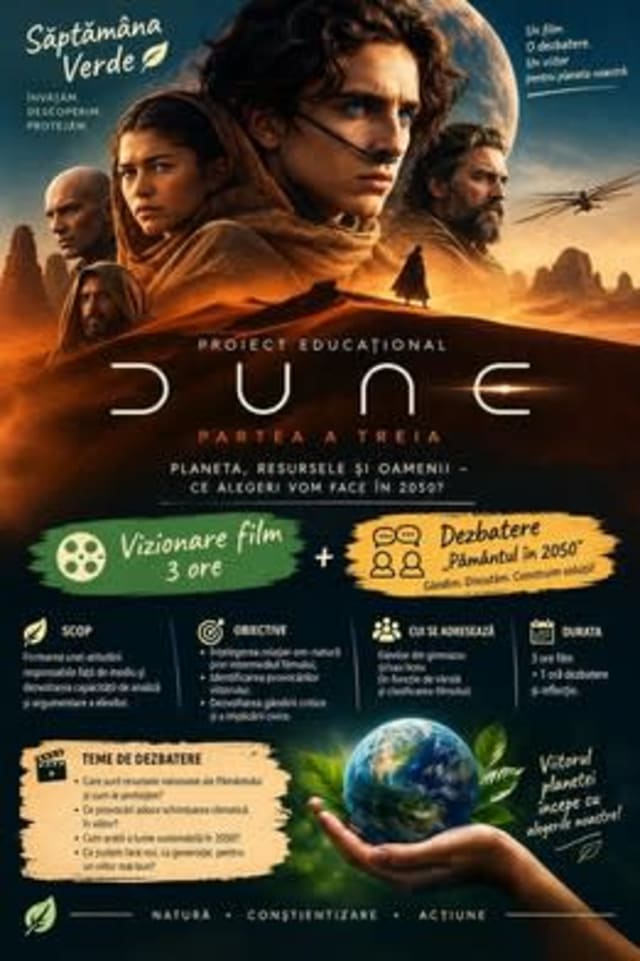 elevi urmărind film în sală