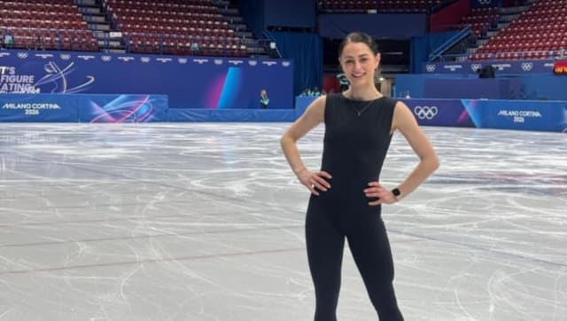 Patinatoare pe gheață în timpul competiției Budapest Trophy