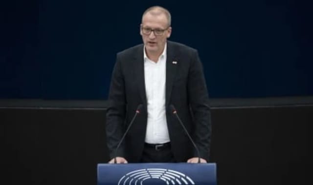 reuniune diplomatică între Ungaria și România