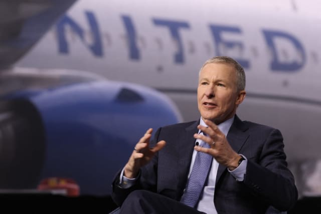 Scott Kirby, CEO United Airlines, în timpul unui interviu