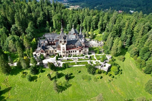 albume de promovare turistică României, depozit uitat