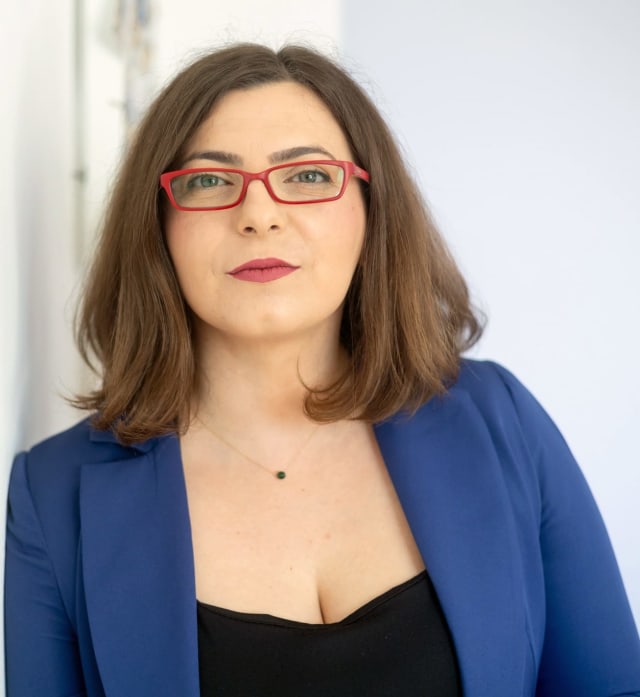 Prefectul Raluca Curelariu la sediul Prefecturii Botoșani