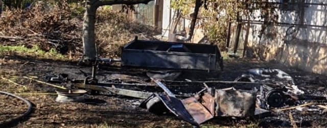 intervenție pompieri la incendiu în gospodărie