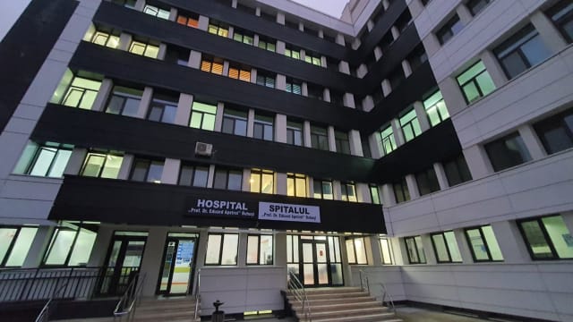 spital buhuși, echipă medicală, tehnologie în sănătate