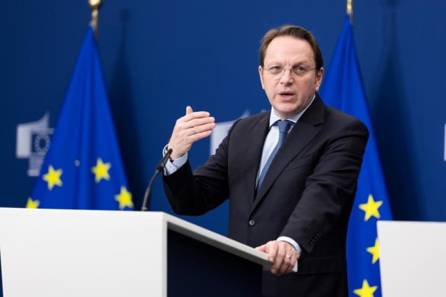 Comisarul european pentru sănătate la conferința Global Access