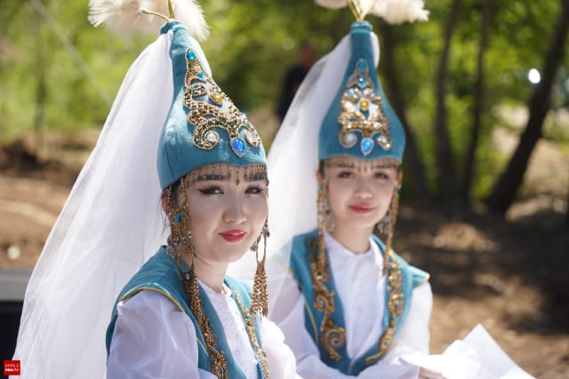 Kazahstan, Ziua Republicii, energie