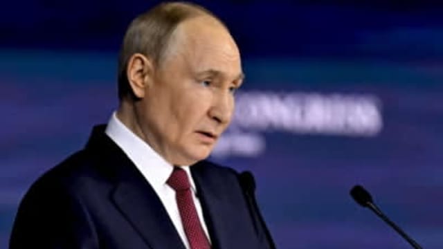 Vladimir Putin discutând despre securitate
