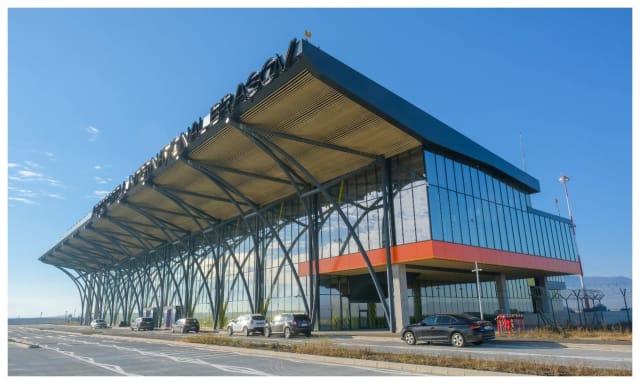 Aeroport Brașov și Aeroport Sibiu