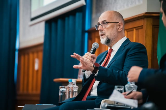 Kelemen Hunor a explicat că fără AUR nu se poate da jos Guvernul și va rămâne până în 2028