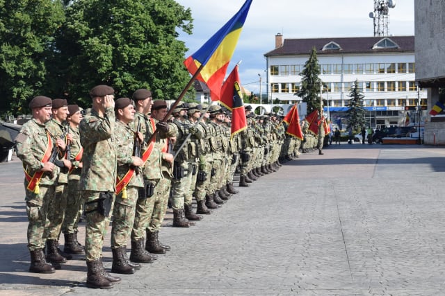 Ceremonie Ziua Armatei României la Târgu Jiu