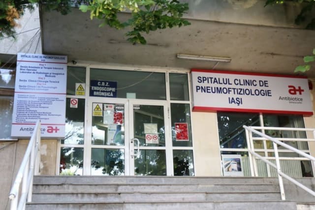 Fațada Spitalului Clinic de Pneumoftiziologie Iași