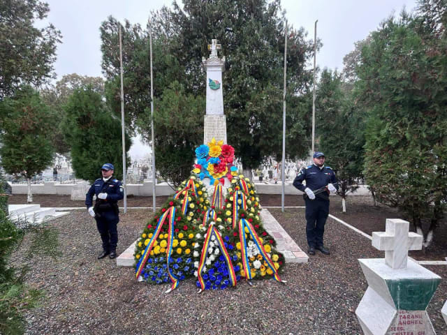 Ceremonii militare la Monumentul Eroilor din Giurgiu