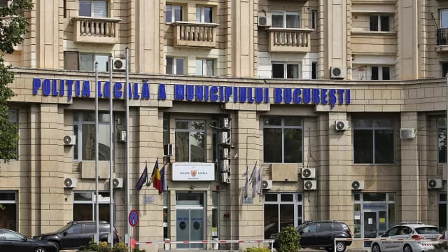 Poliție București, intervenție