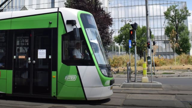 Tramvai pe Calea Rahovei, București