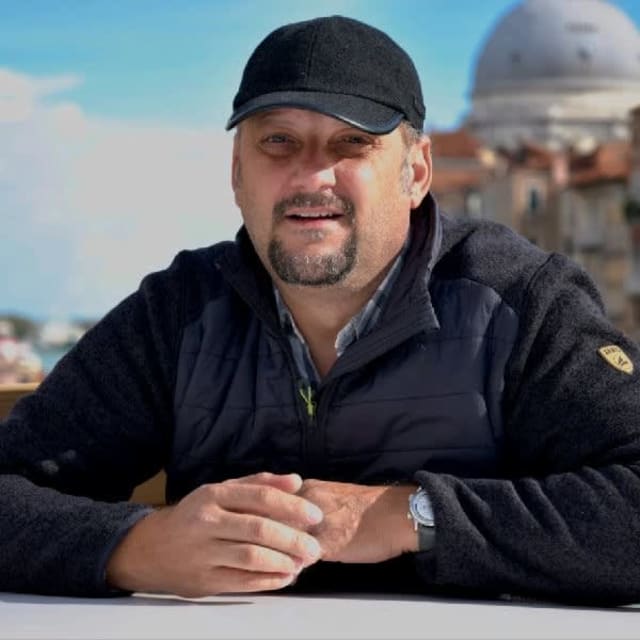 Curtea de Apel Suceava clădire instanță