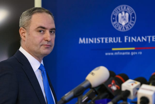 USR l-a chemat pe ministrul Finanțelor Alexandru Nazare la Ora Guvernului pentru clarificări privind execuția bugetară