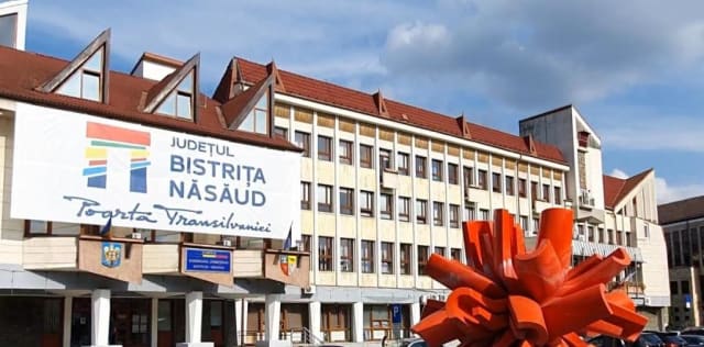 Studenți la universitate, burse de excelență
