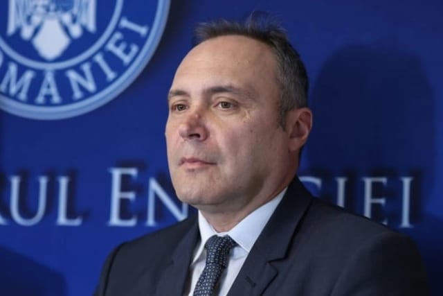 Ministrul Energiei Dumitru Chisăliță la o conferință