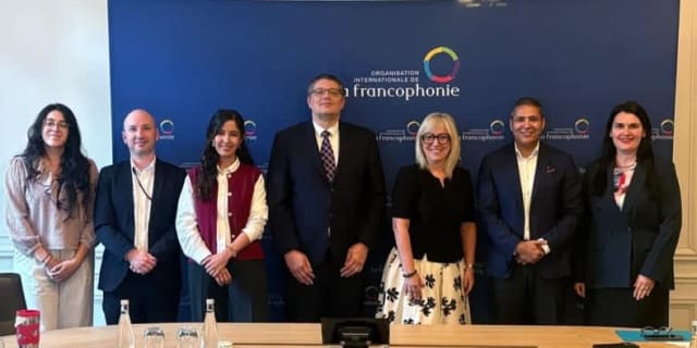 Universitar sucevean la sediul OIF în Paris