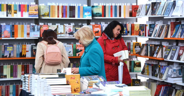 Salonul de Carte Bookfest la Oradea