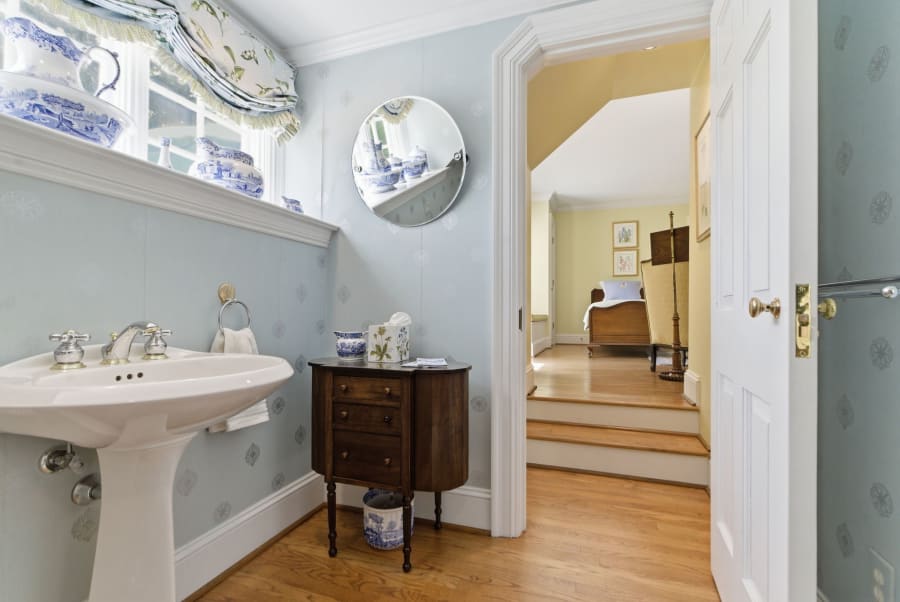 Yellow bedroom suite full bathroom