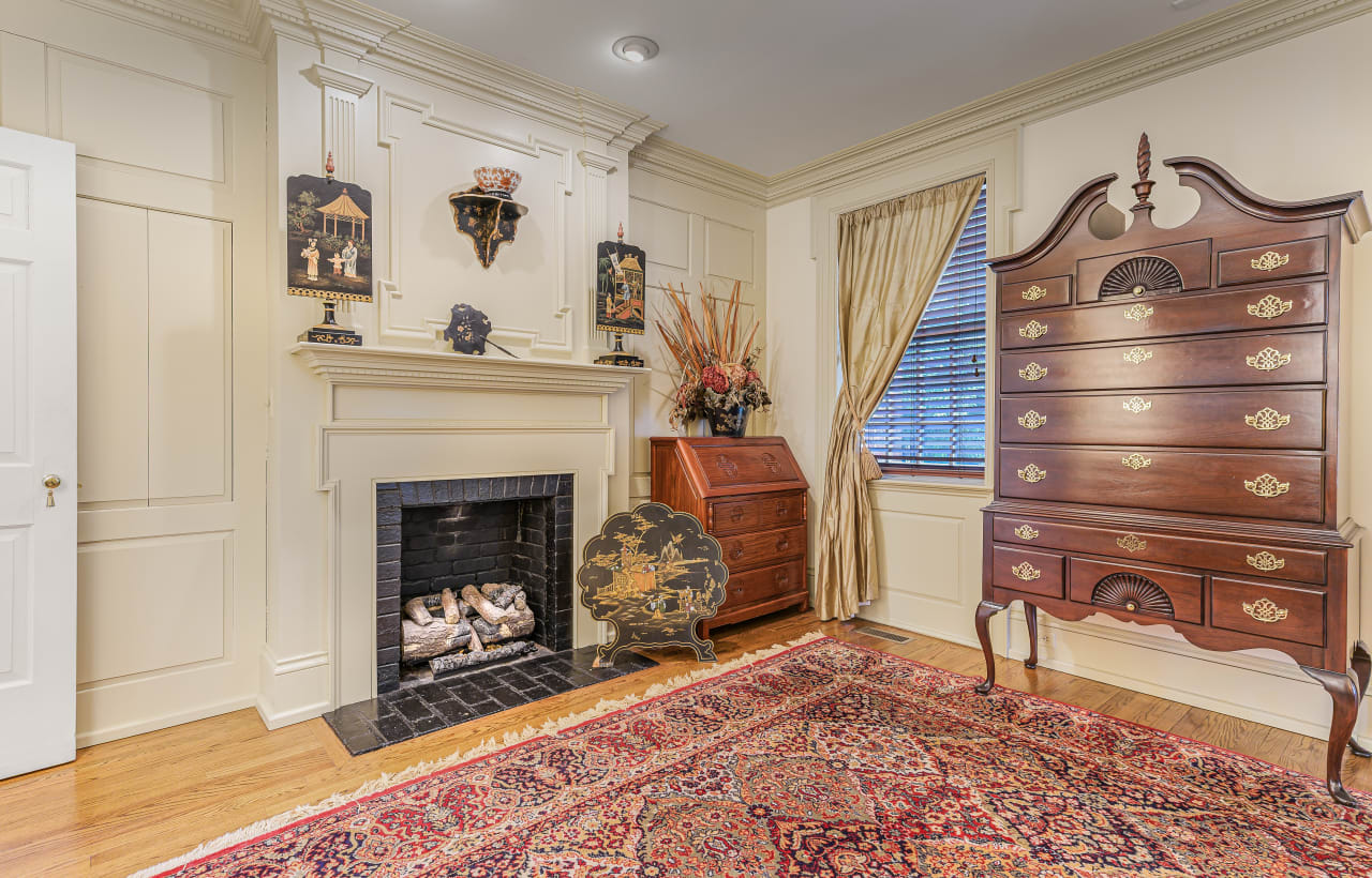 Primary suite