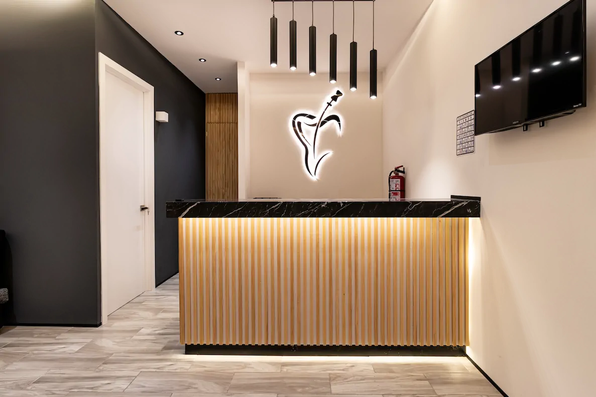 Sandoval Dental Care — recinto remodelado con lenguaje contemporáneo