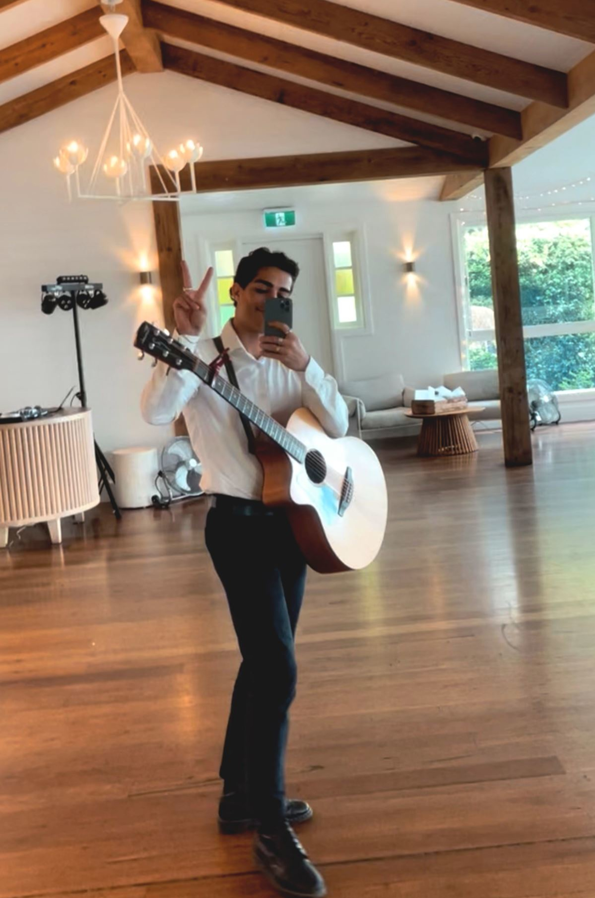 Rene Le Feuvre gallery image 20