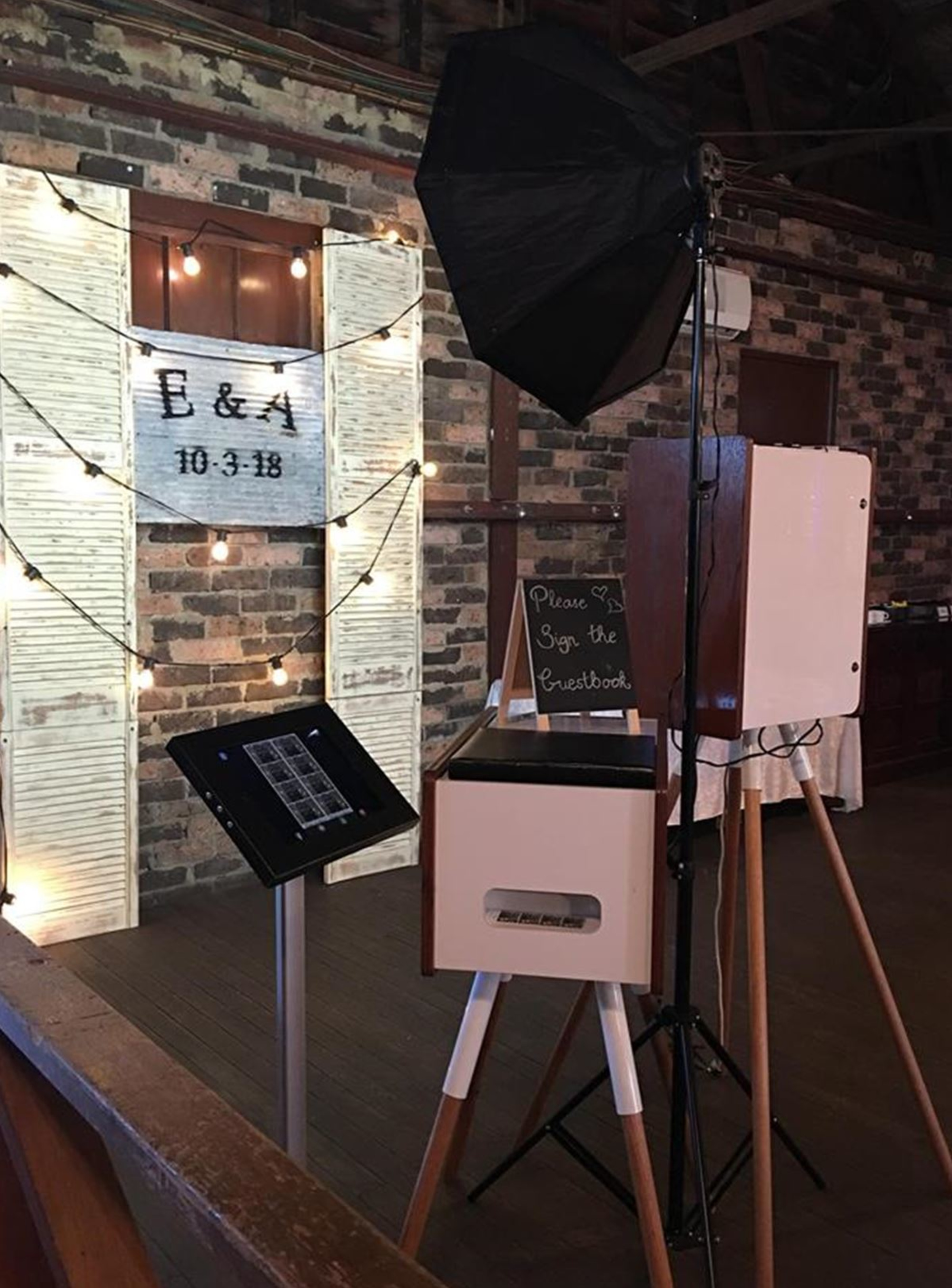 Hills PhotoBooth gallery image 13