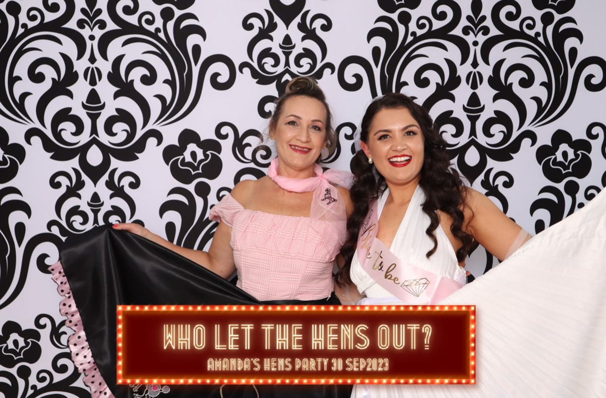 Violet Booths gallery image 9