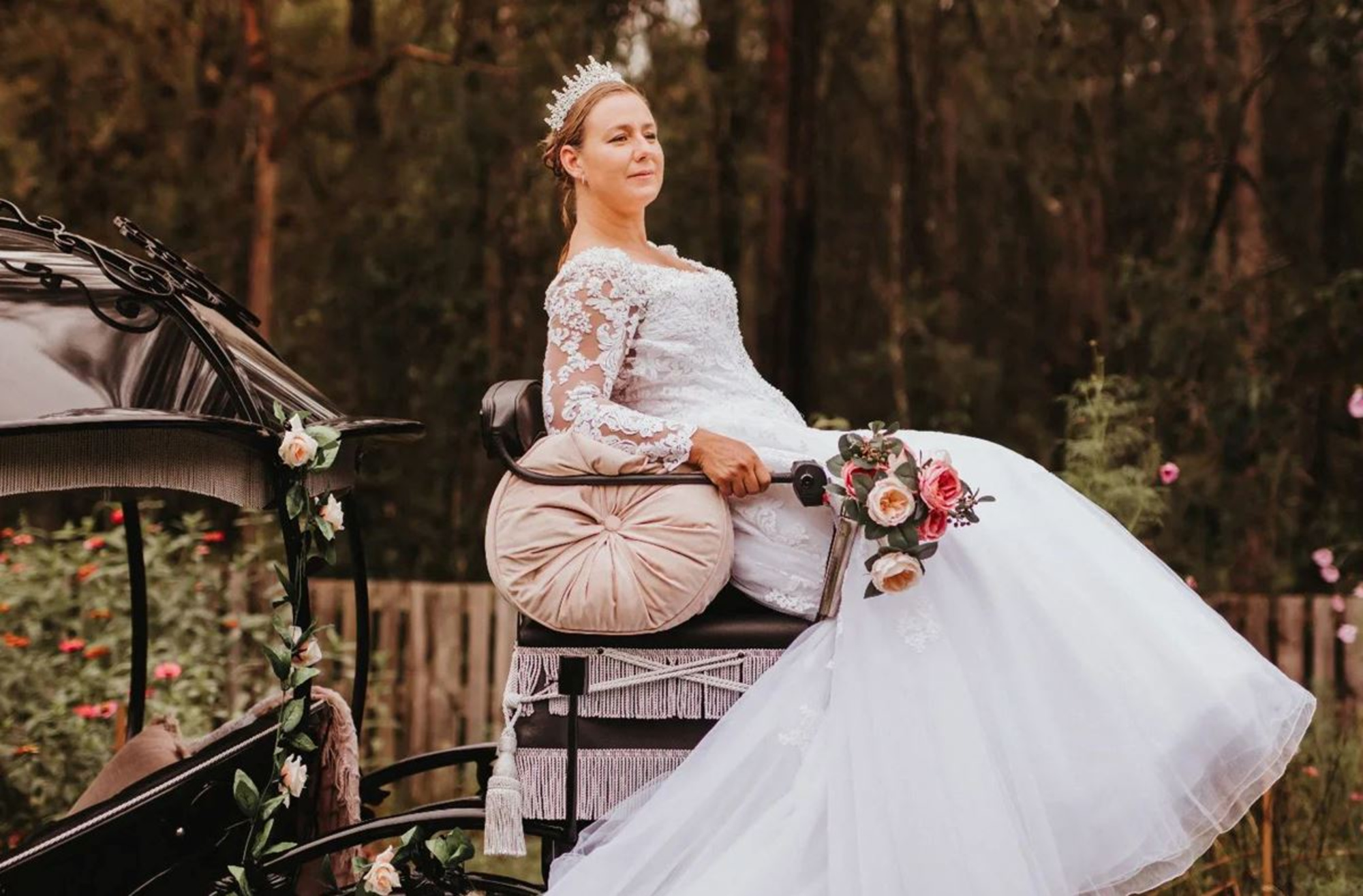 Cinderella Arrivals gallery image 16