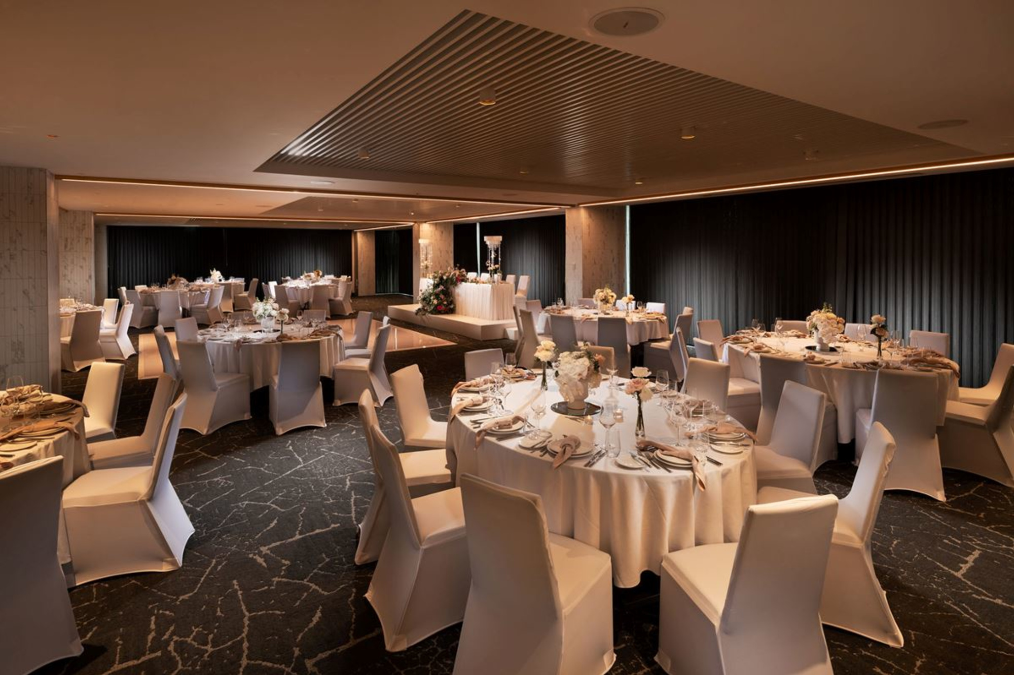 Crowne Plaza Adelaide gallery image 14