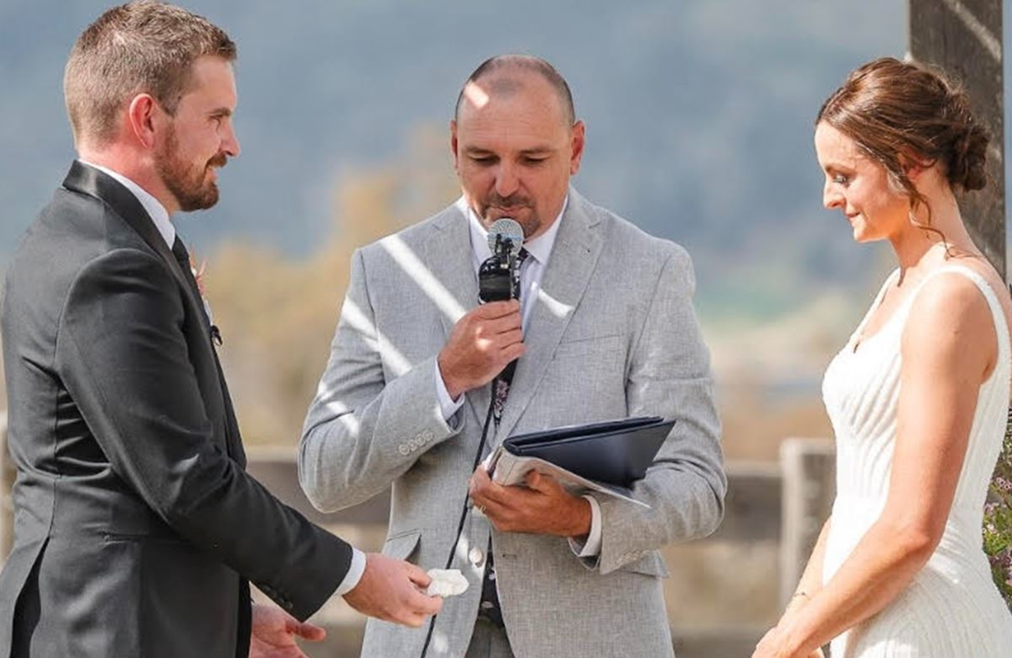 Chris Bragg Celebrant gallery image 25