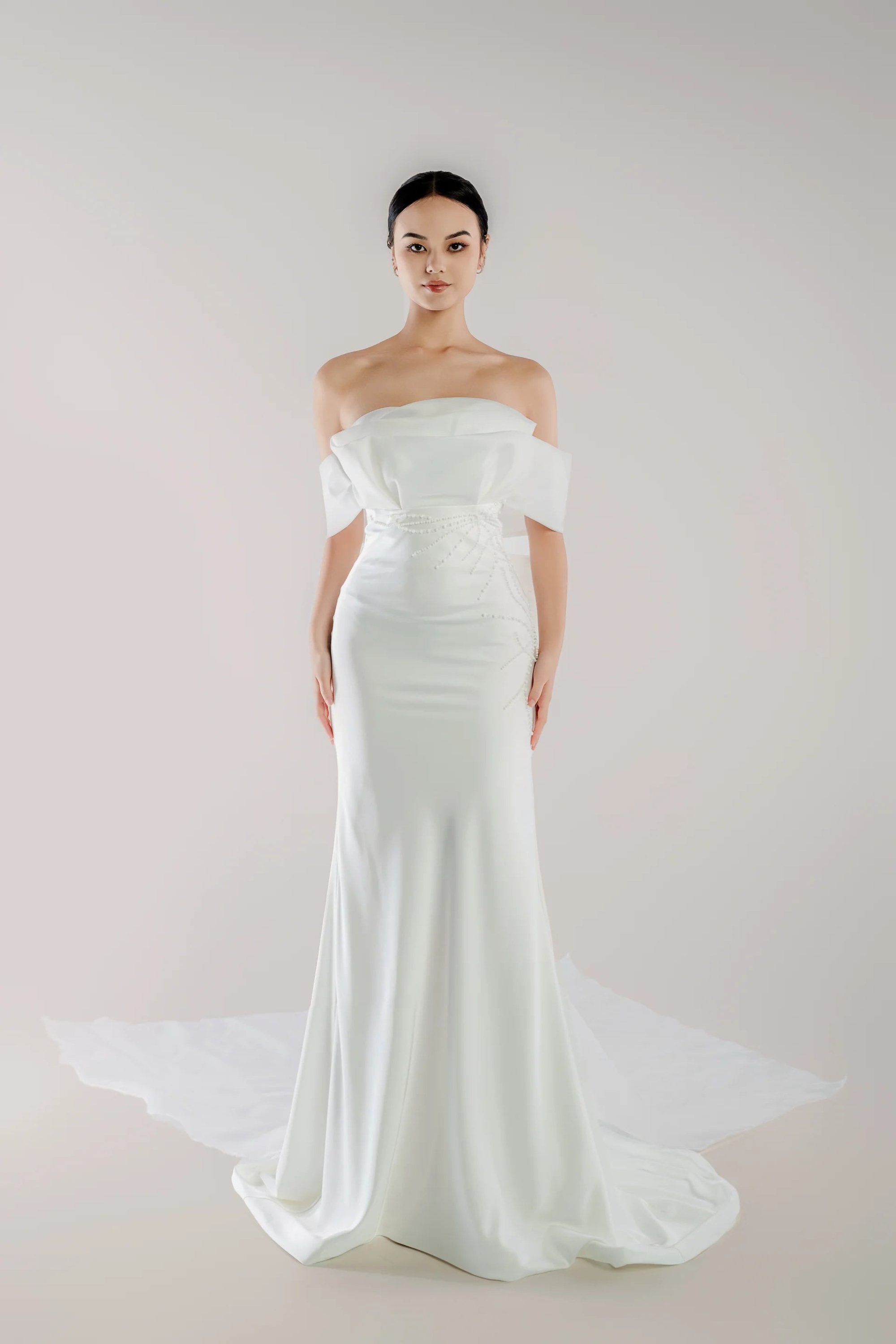 WL Bridal & Gown | YJAL CHIC gallery image 15