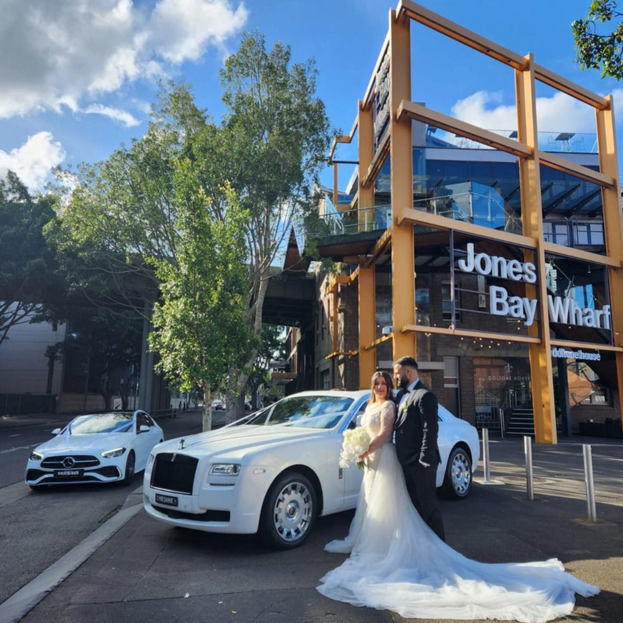 HF Wedding and Hire Cars gallery image 6