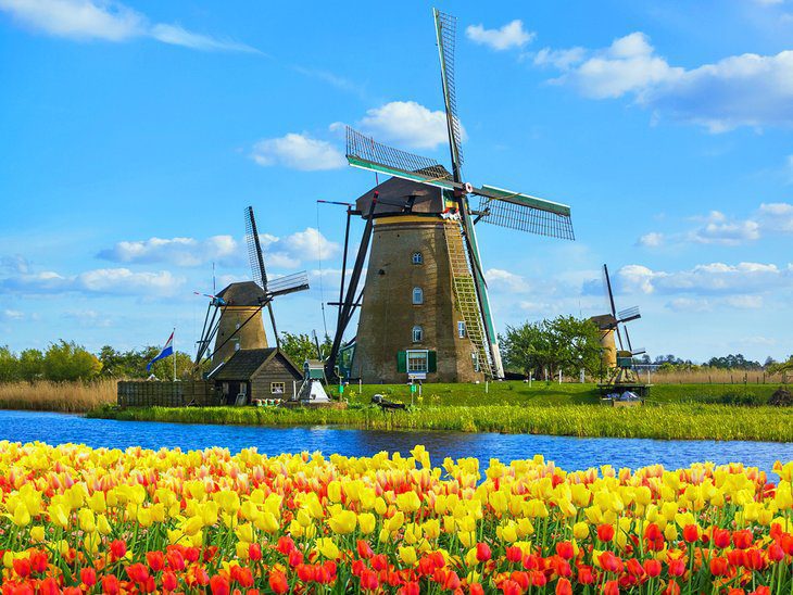 TOP 10 ATTRACTIONS IN THE NETHERLANDS