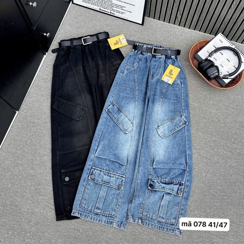 Belted Cargo Wide-Leg Jeans