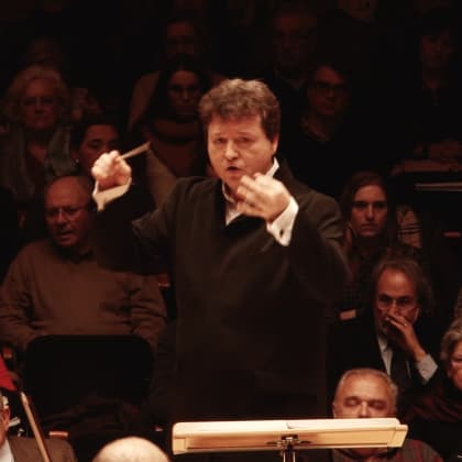Dirigiendo la Manchester Camerata, Palau de la Música, València