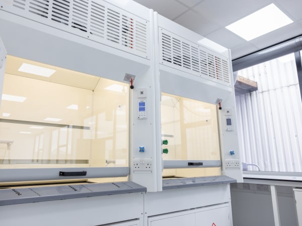 Ducted Fume Cupboard