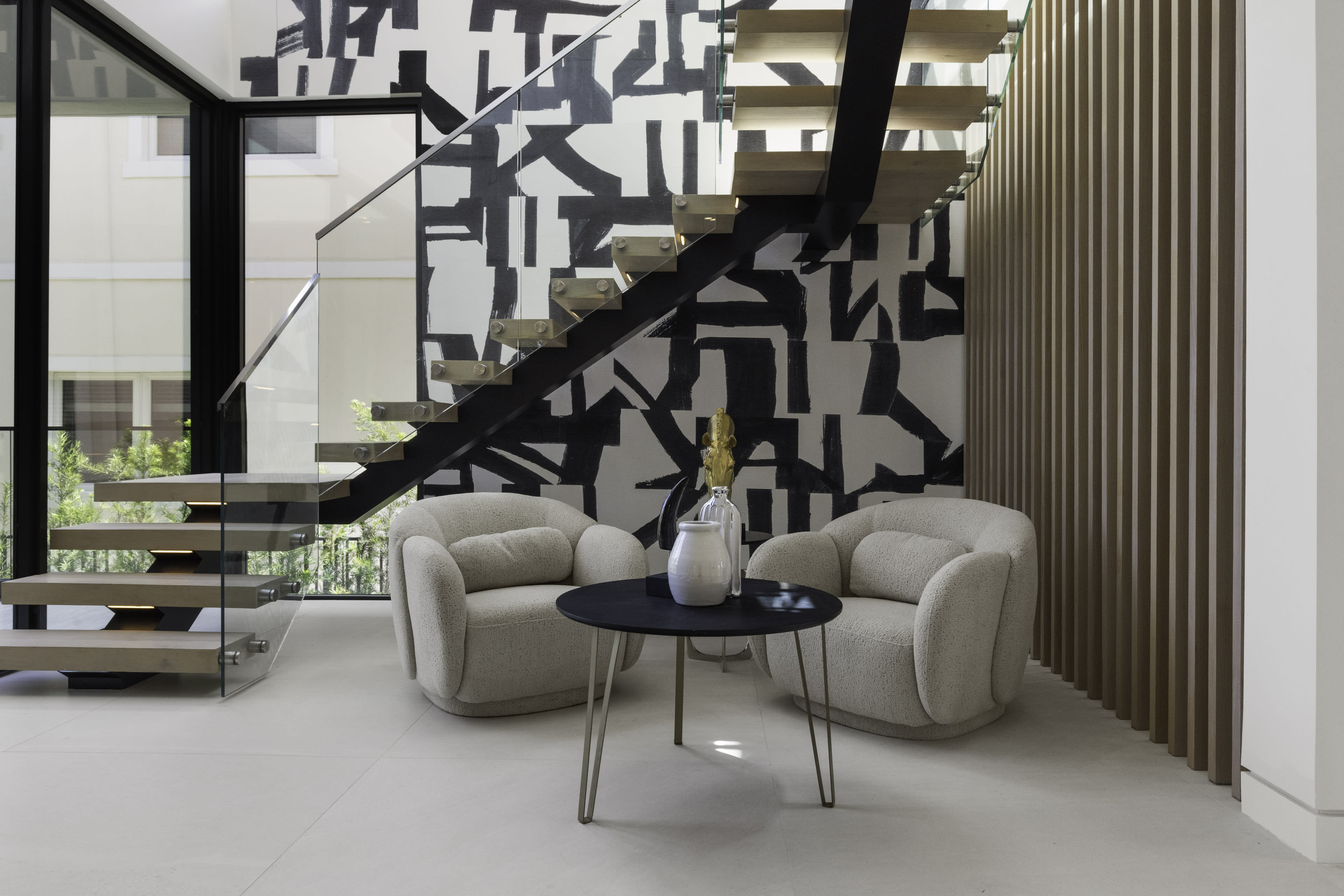 Waterfront Luxury state - Image 37