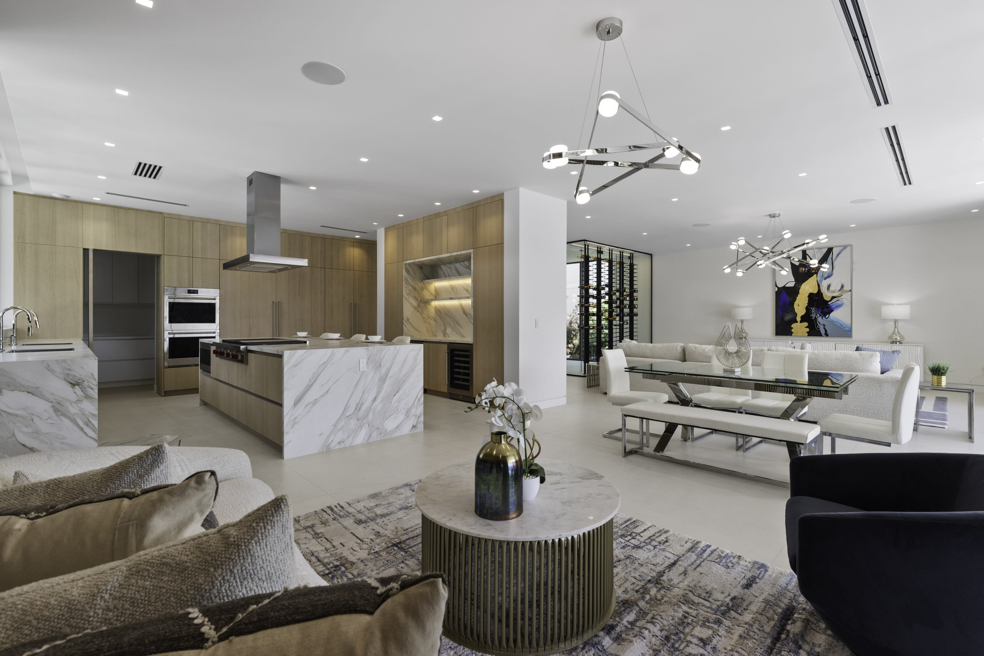 Waterfront Luxury state - Image 46