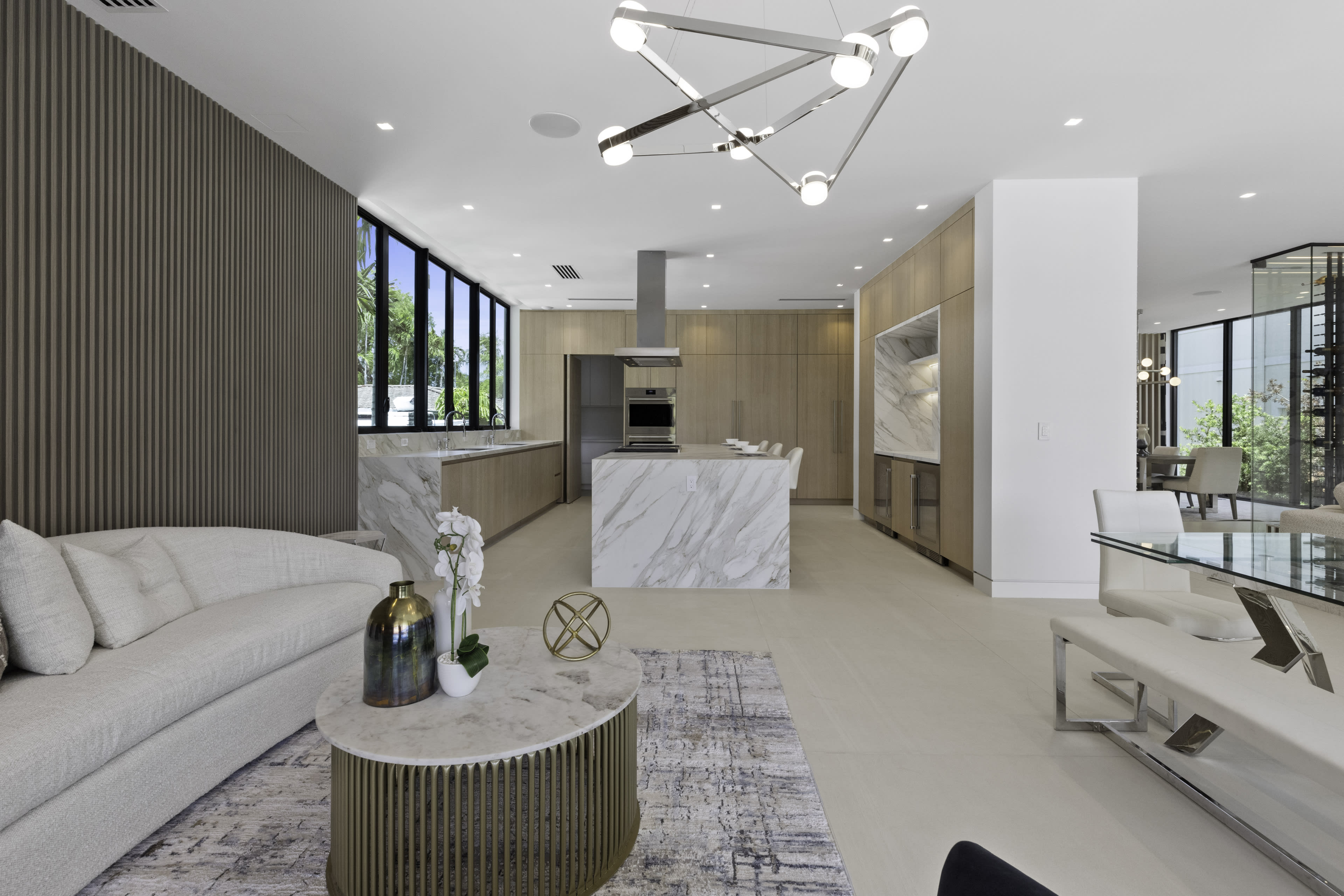 Waterfront Luxury state - Image 47